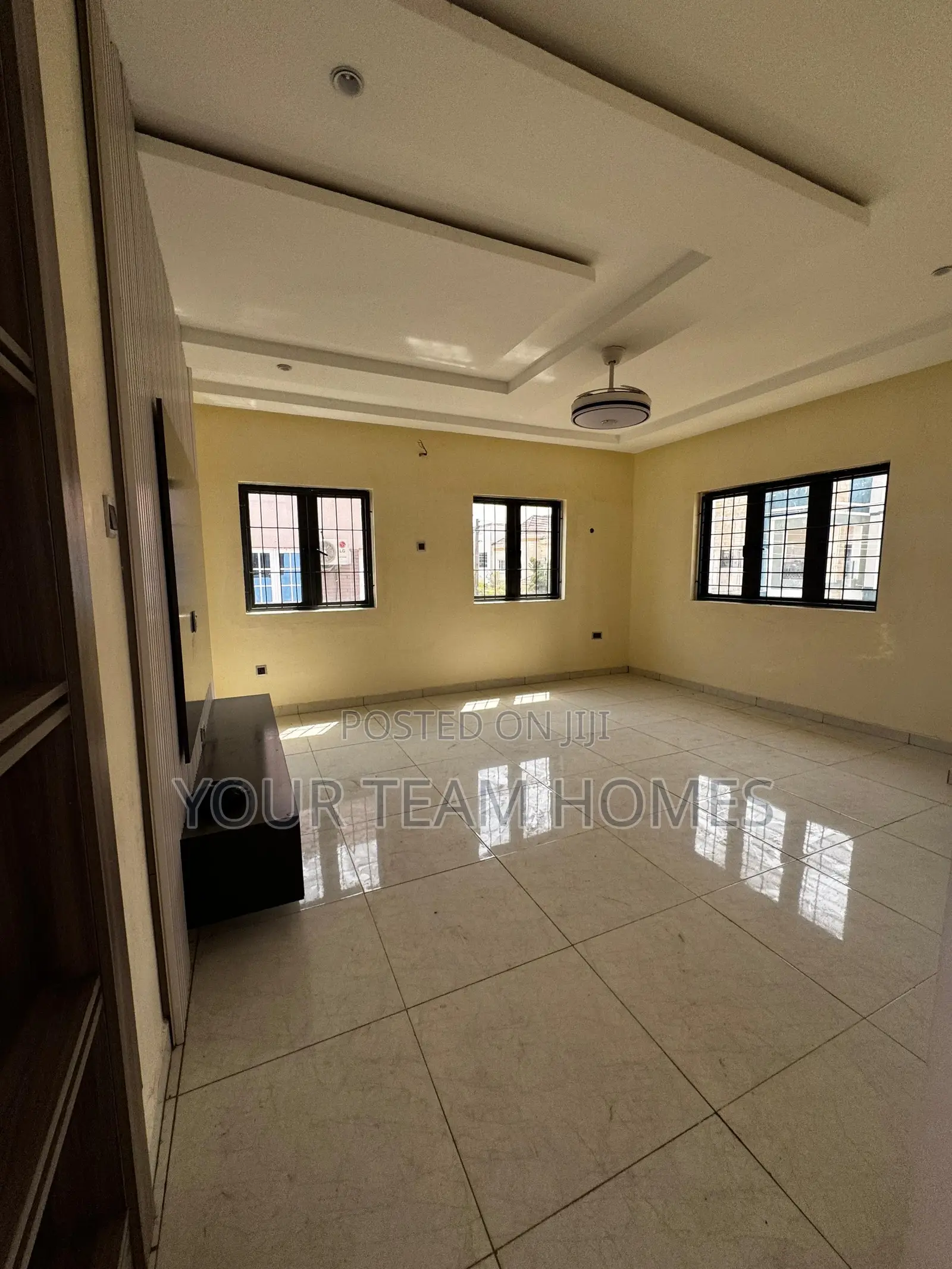 4bdrm Duplex in Kado for sale