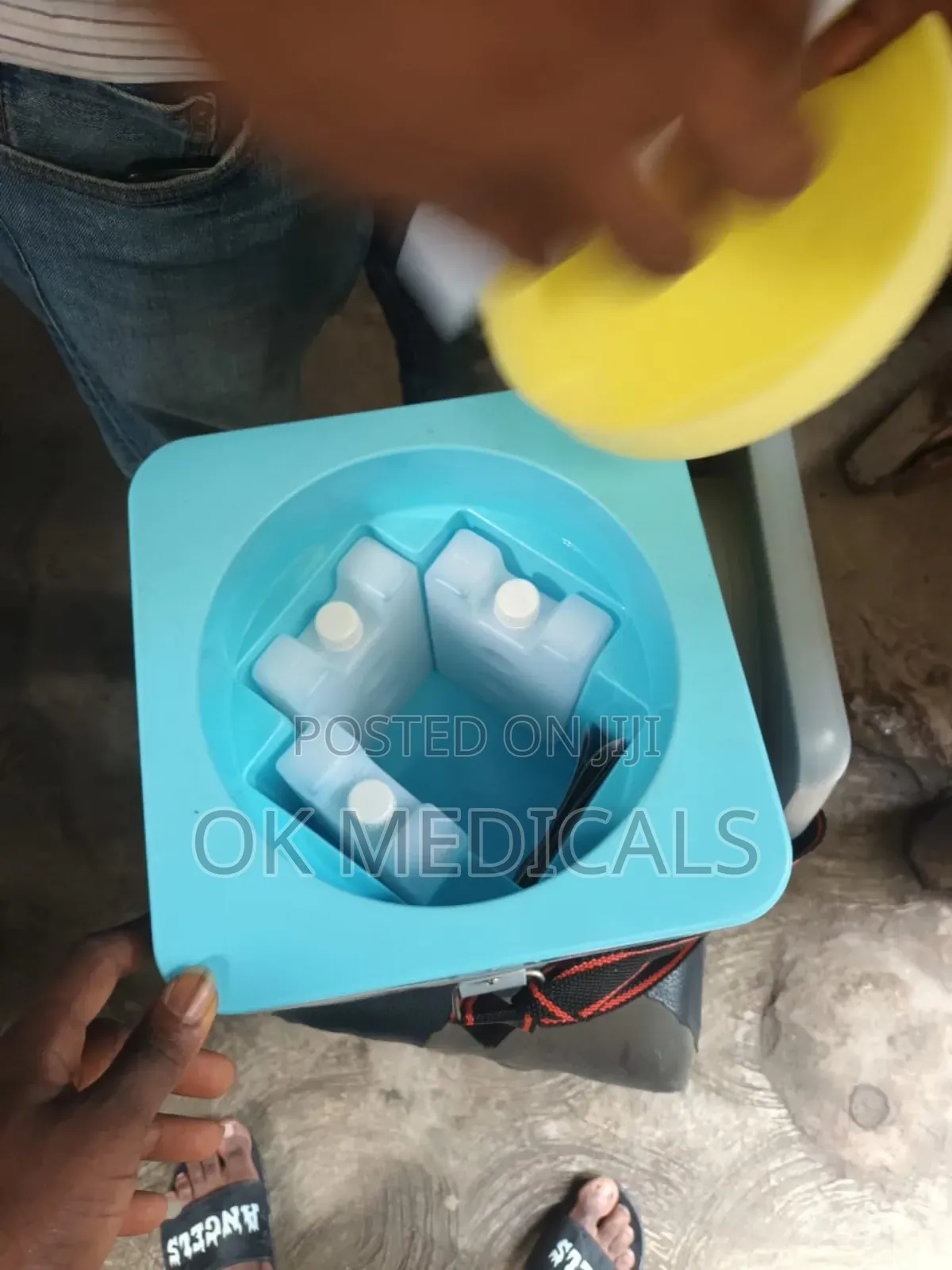 Vaccine Box