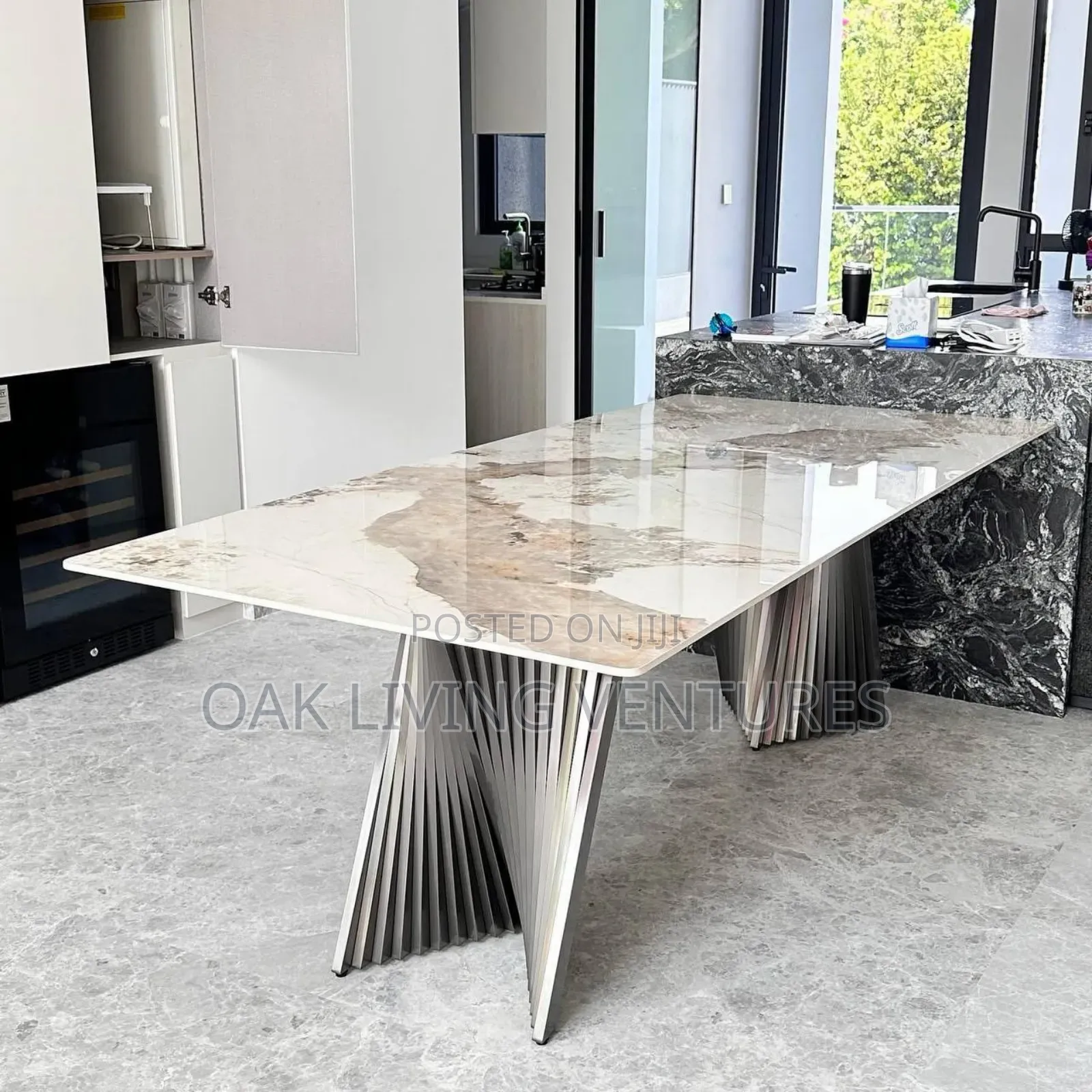 Classic Dining Table