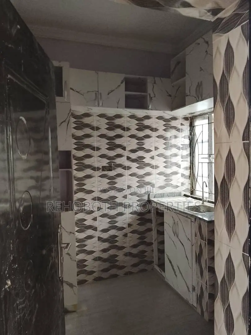 2bdrm Duplex in Idi Ahun, Akala Express for rent