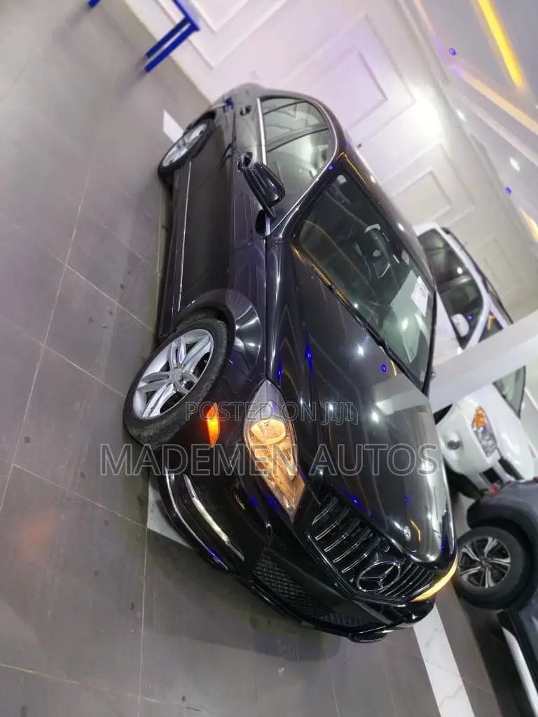 Mercedes-Benz C250 2013 Black