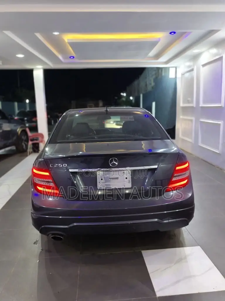 Mercedes-Benz C250 2014 Gray