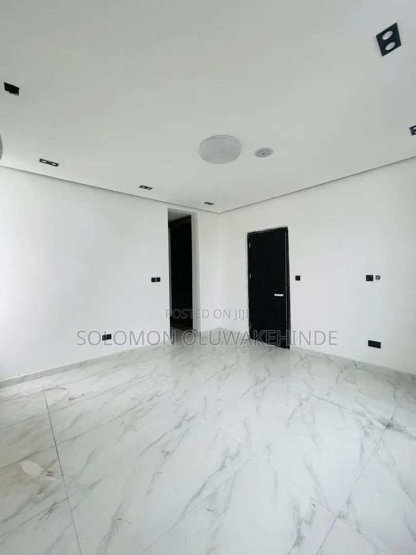 4bdrm Duplex in Ikate for sale