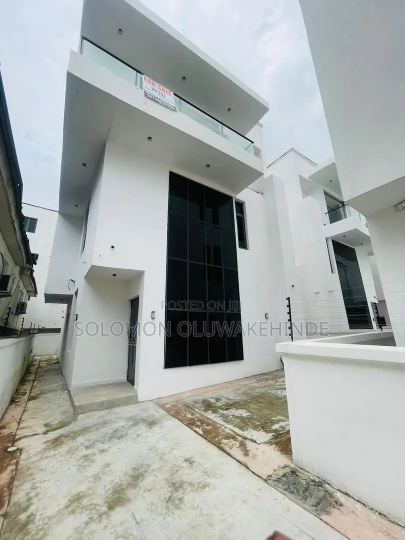 4bdrm Duplex in Ikate for sale