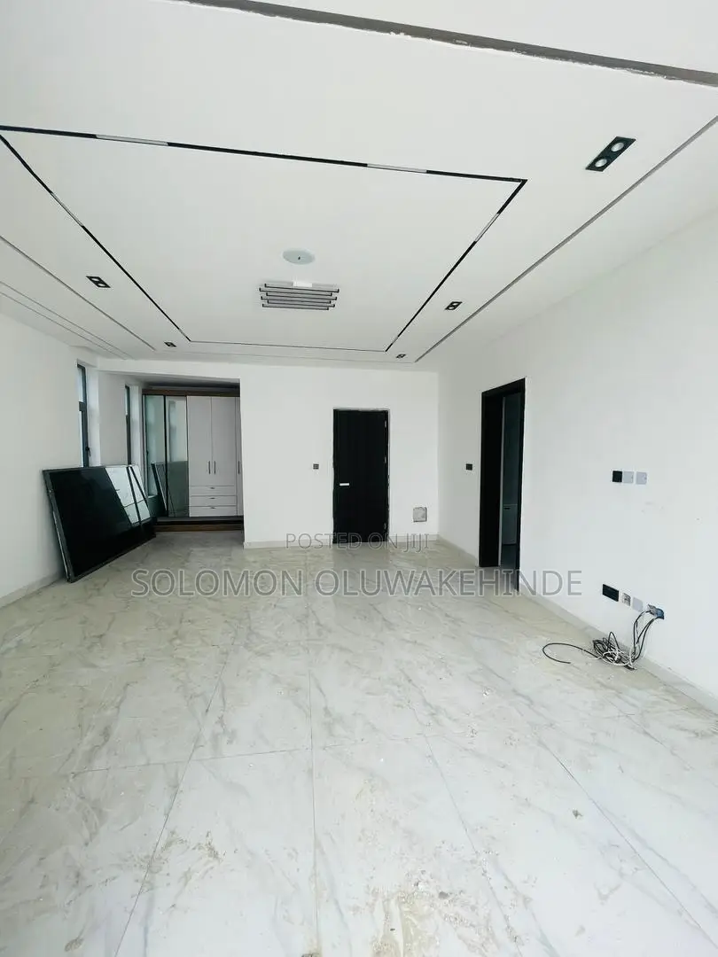 4bdrm Duplex in Ikate for sale