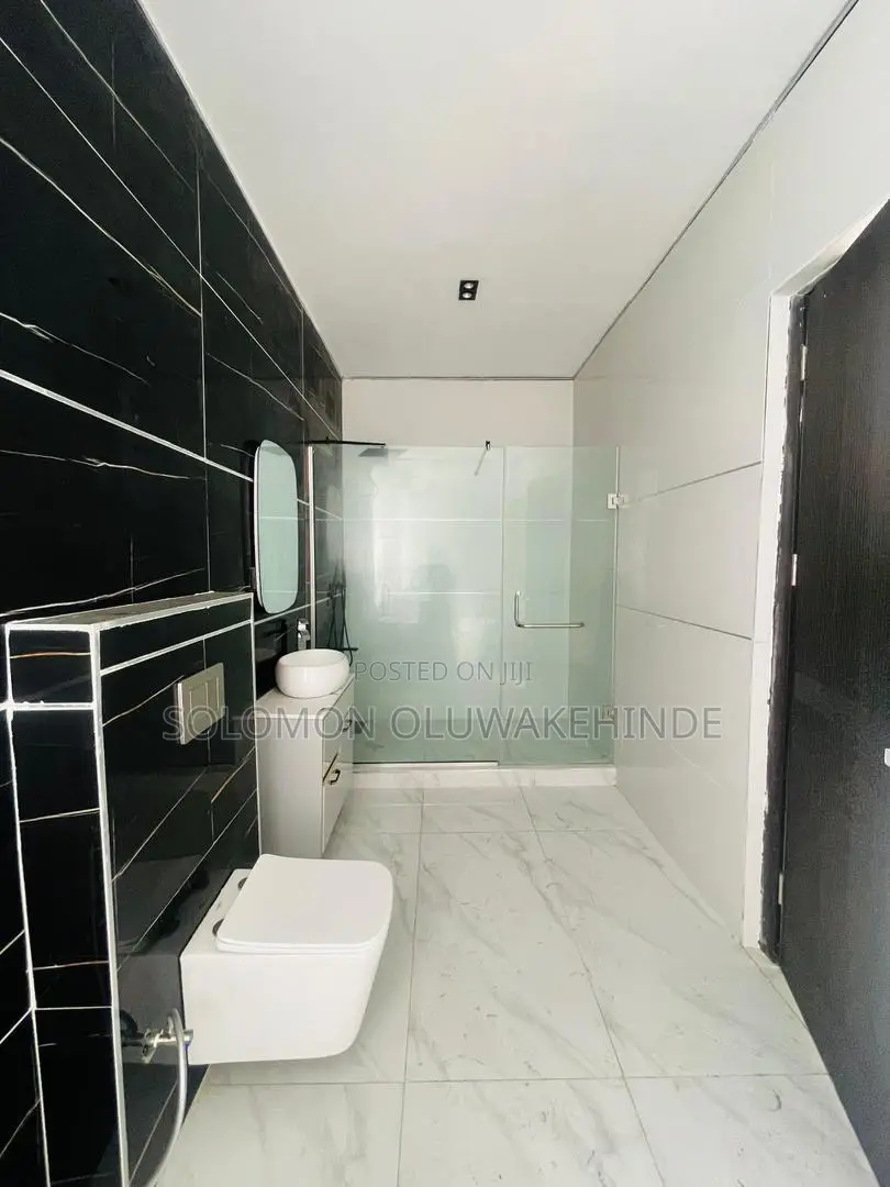 4bdrm Duplex in Ikate for sale