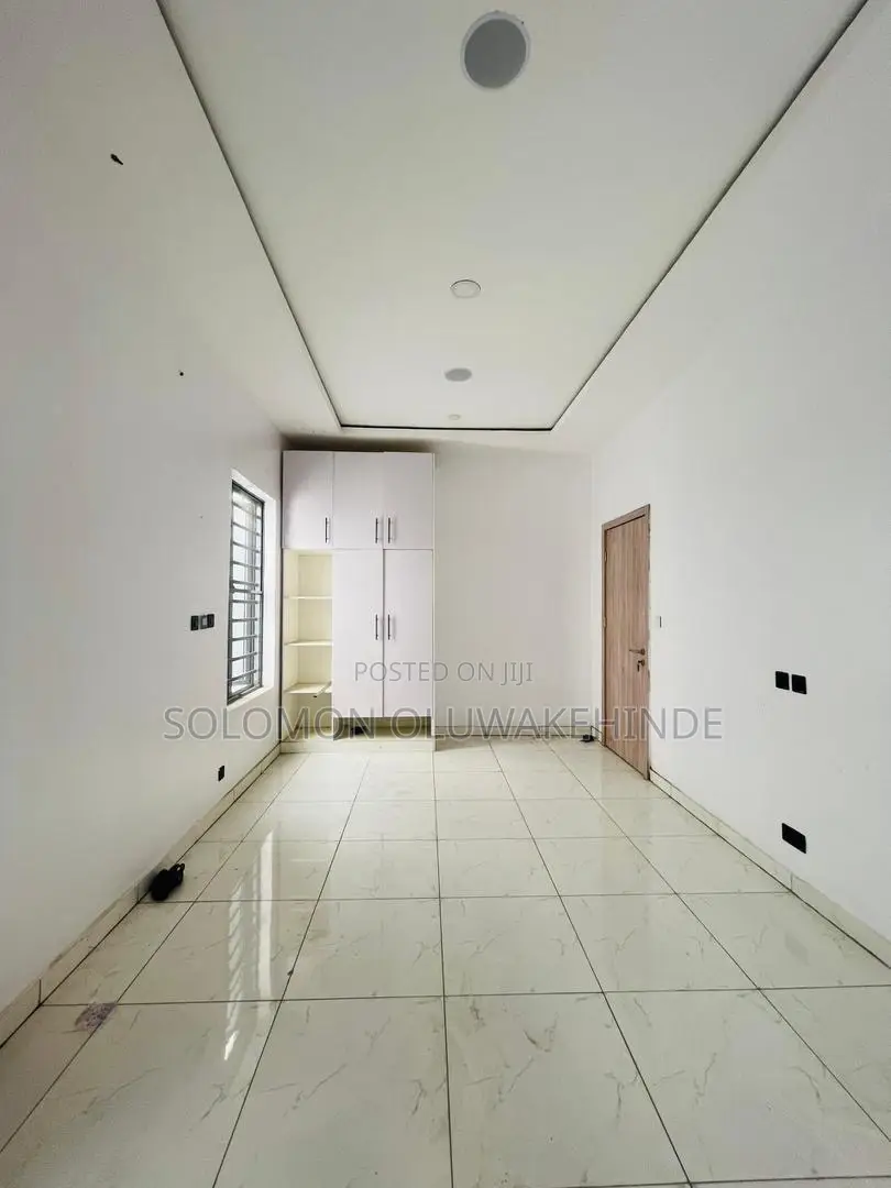 4bdrm Duplex in Ikate for sale