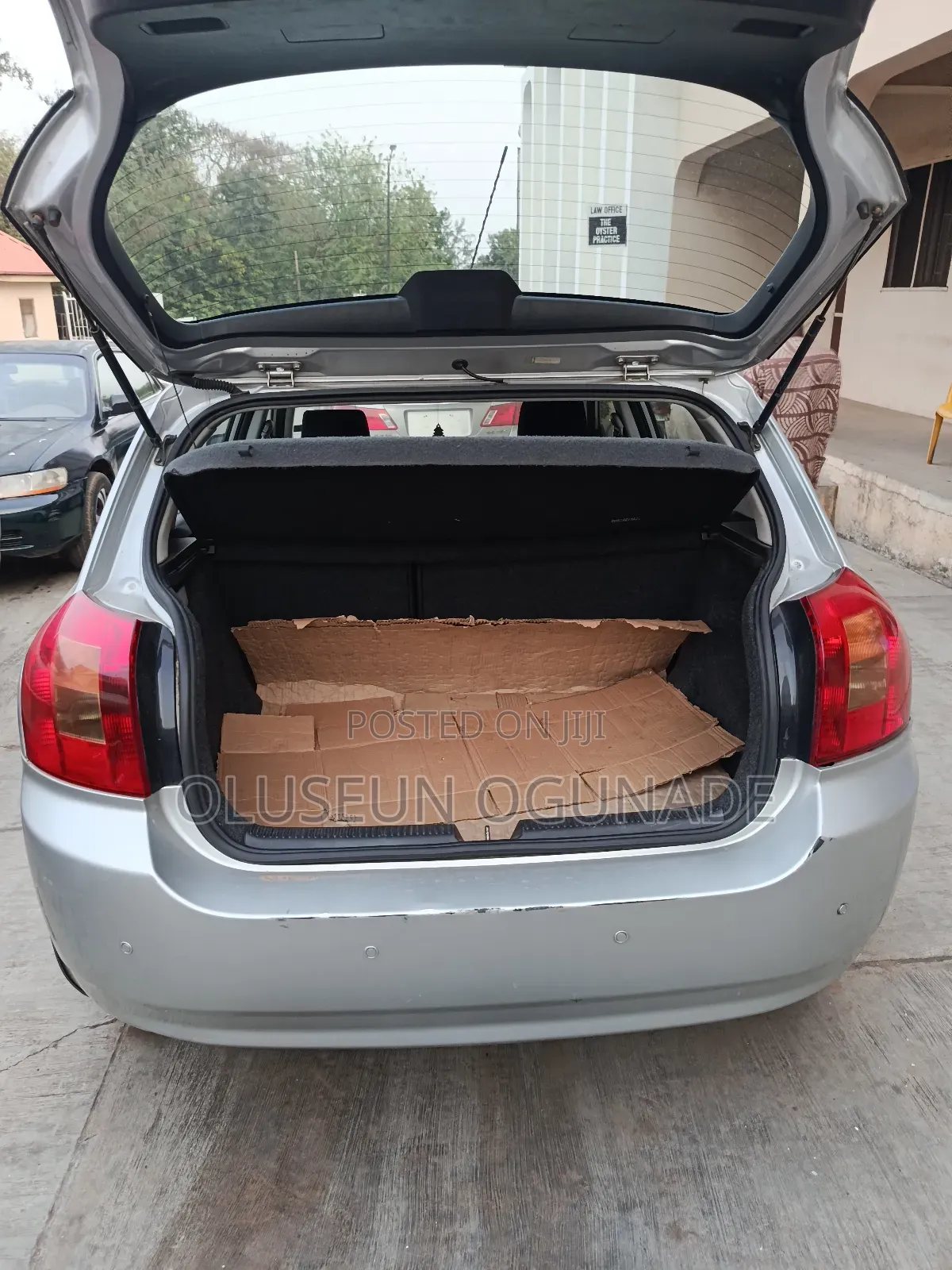 Toyota Corolla Sedan Automatic 2004 Silver