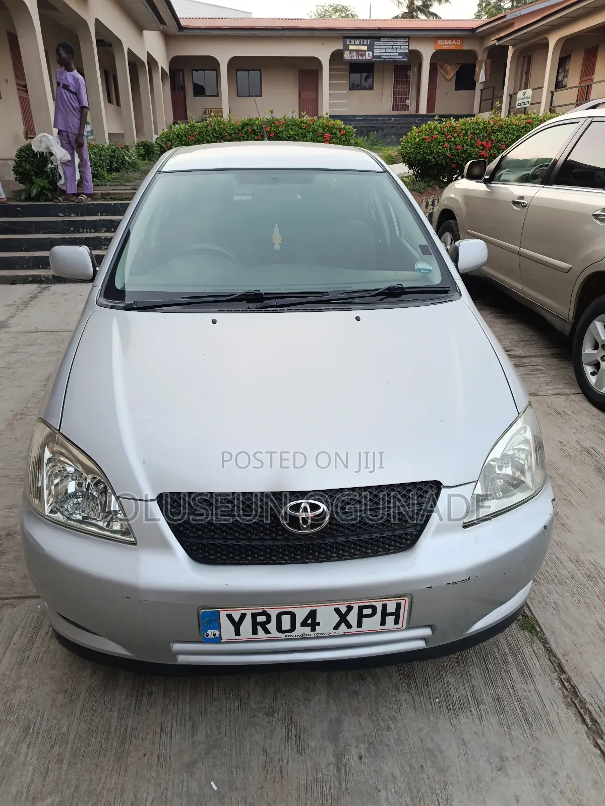 Toyota Corolla Sedan Automatic 2004 Silver