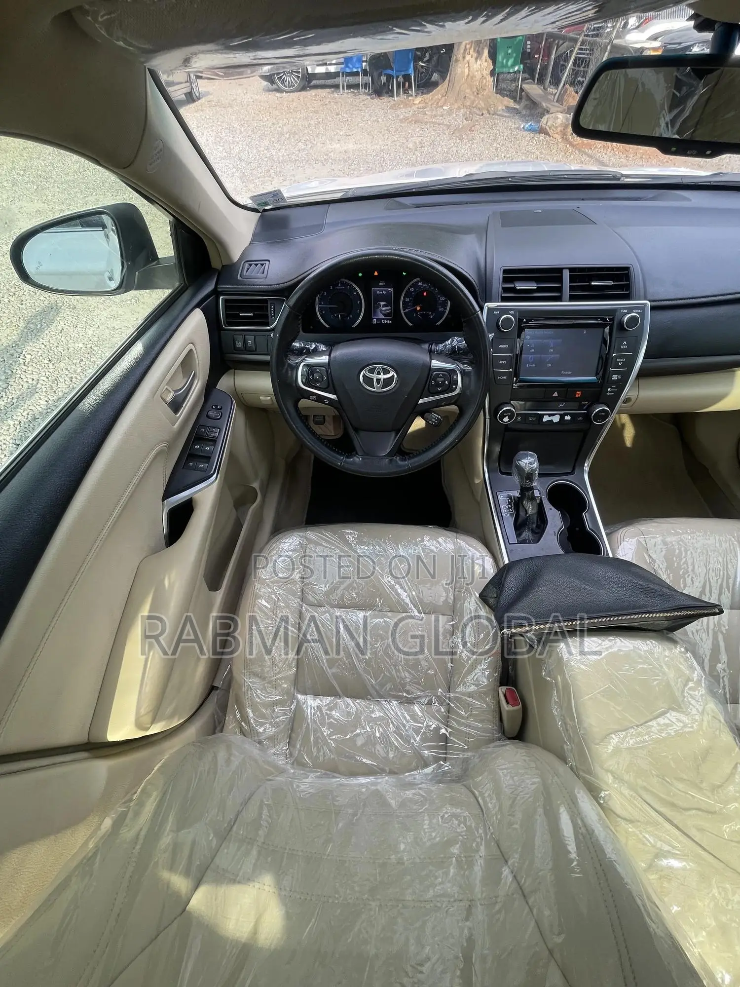Toyota Camry XLE 4dr Sedan (2.5L 4cyl 6A) 2016 White