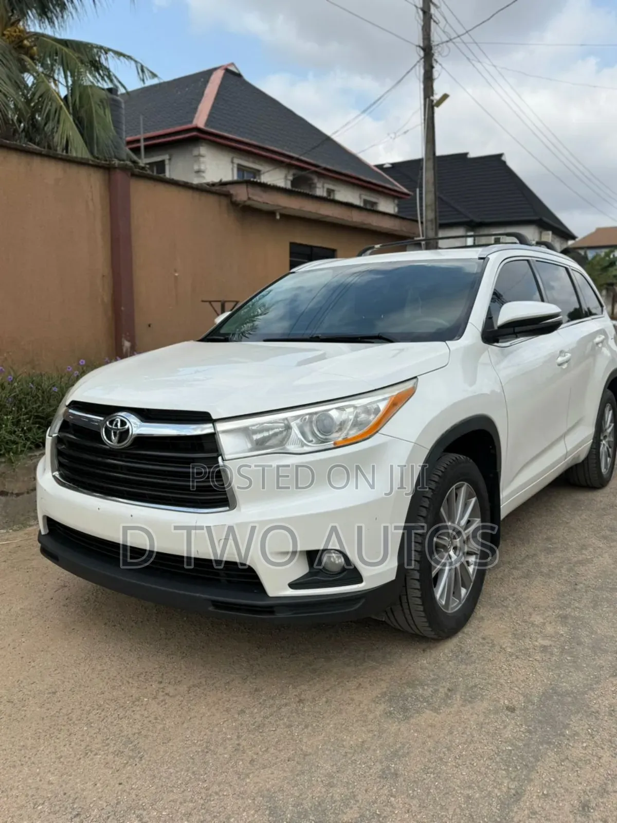 Toyota Highlander XLE 4dr SUV (3.5L 6cyl 6A) 2015 White