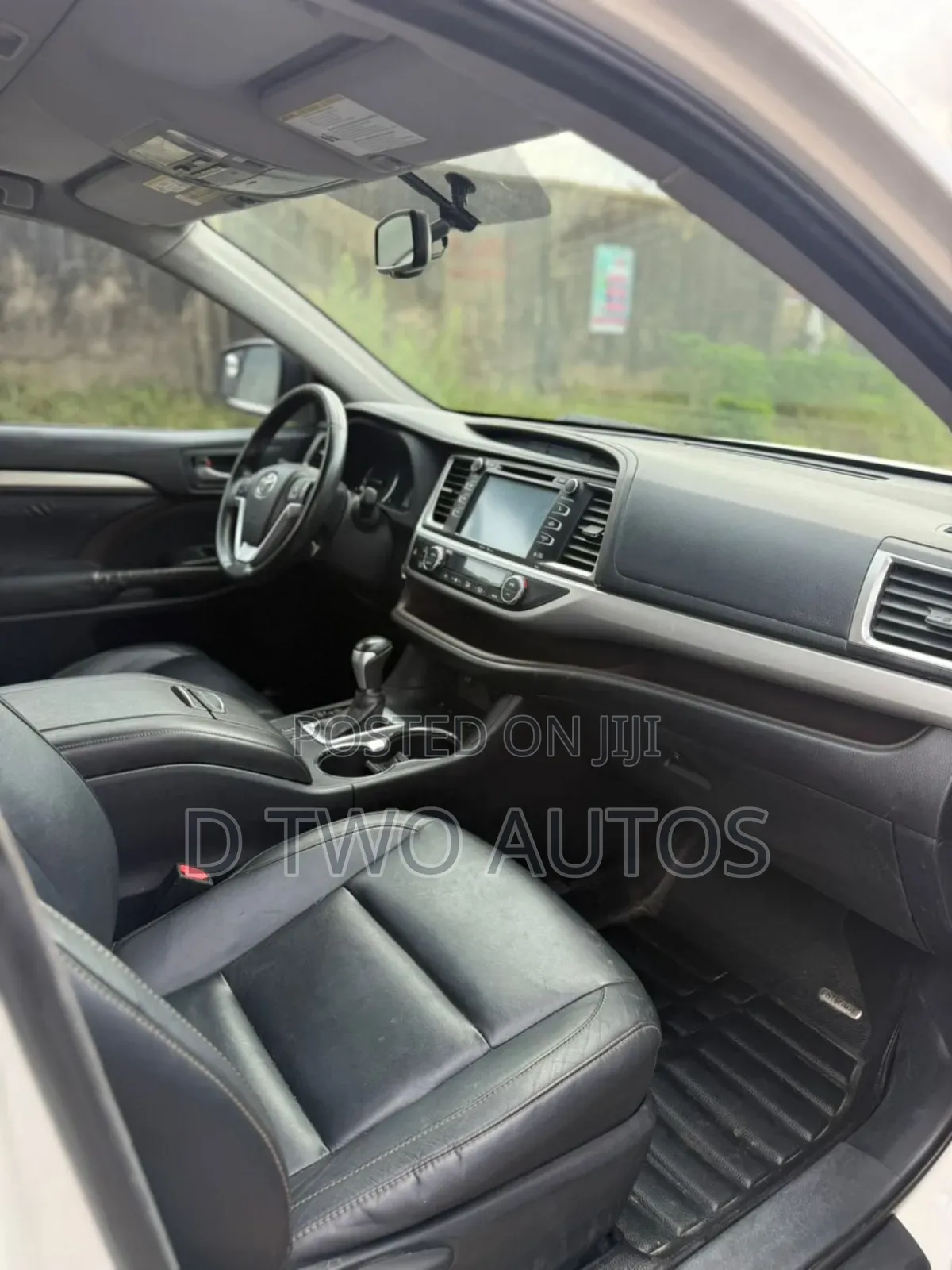 Toyota Highlander XLE 4dr SUV (3.5L 6cyl 6A) 2015 White