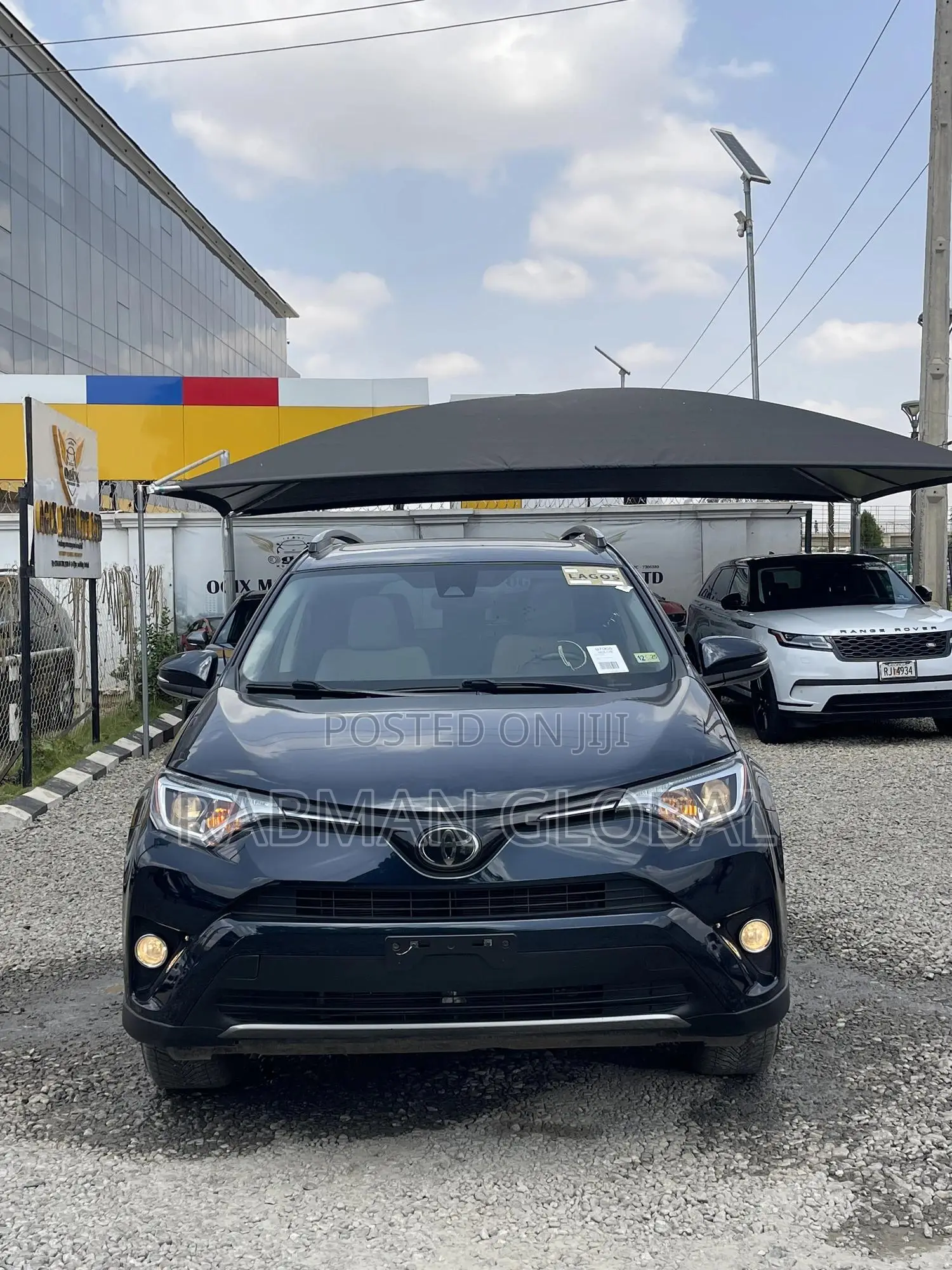 Toyota RAV4 XLE 4dr SUV AWD (2.5L 4cyl 6A) 2018 Gray