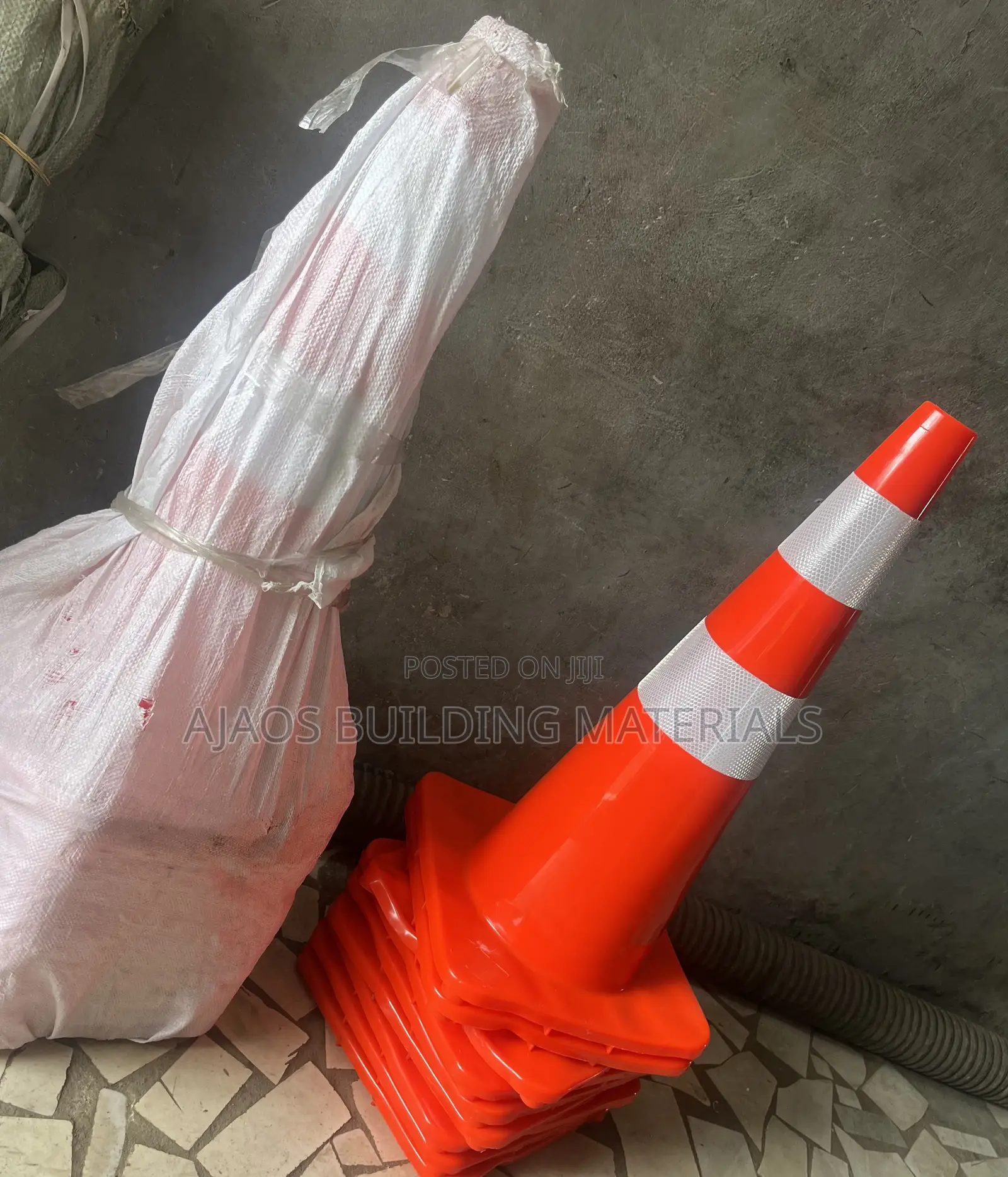 75cm Safety Cone