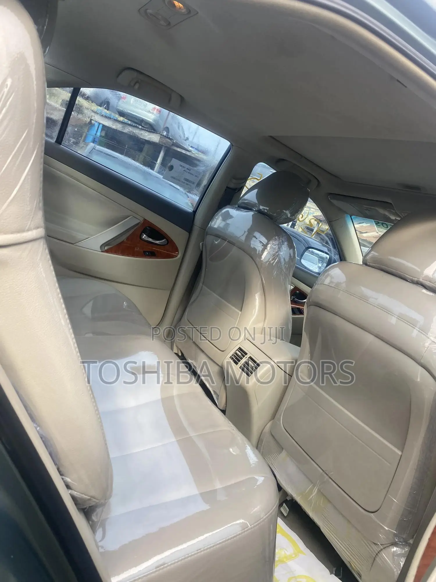 Toyota Camry LE 4dr Sedan (2.5L 4cyl 6A) 2011 Green