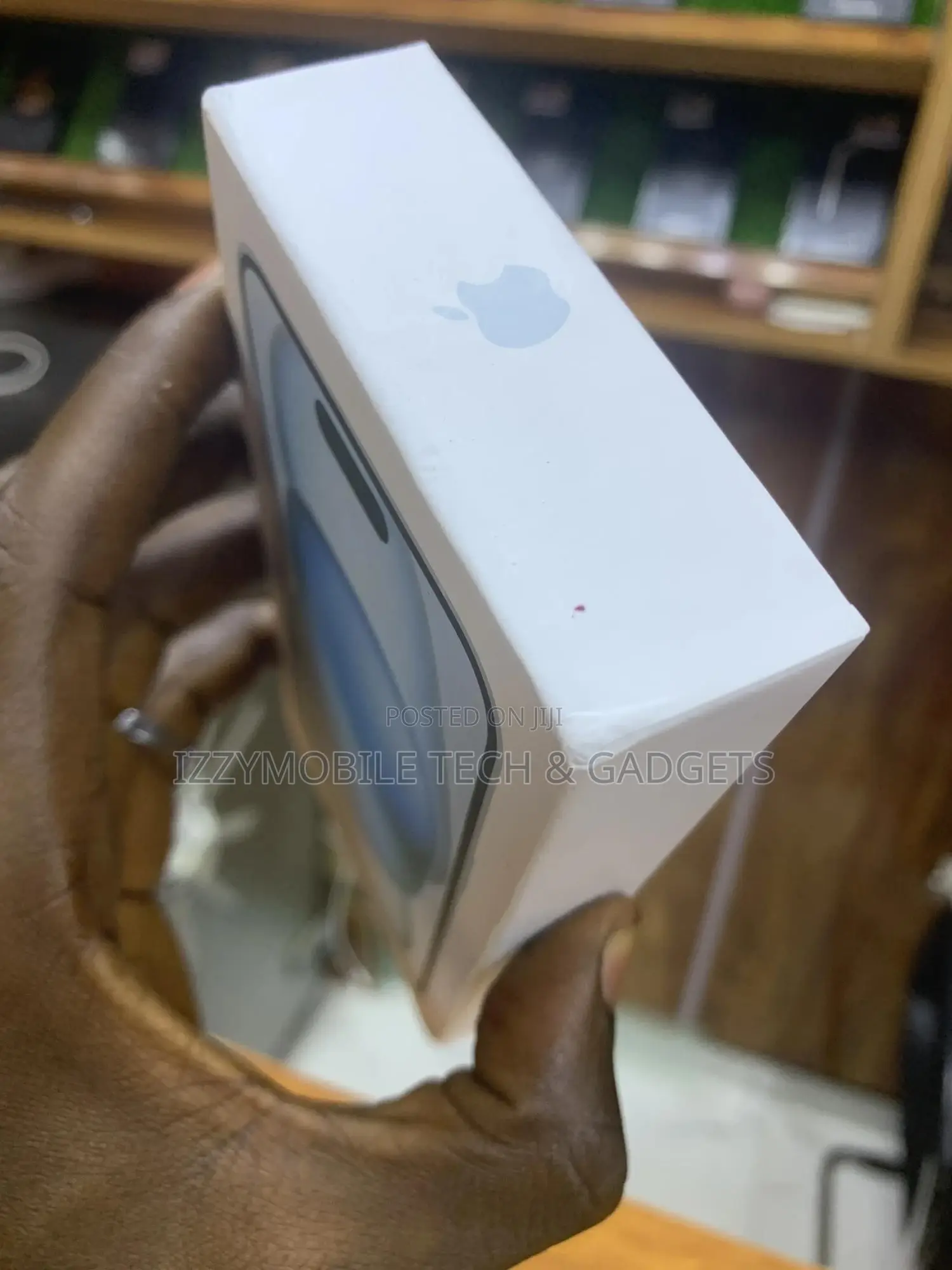 New Apple iPhone 15 256 GB