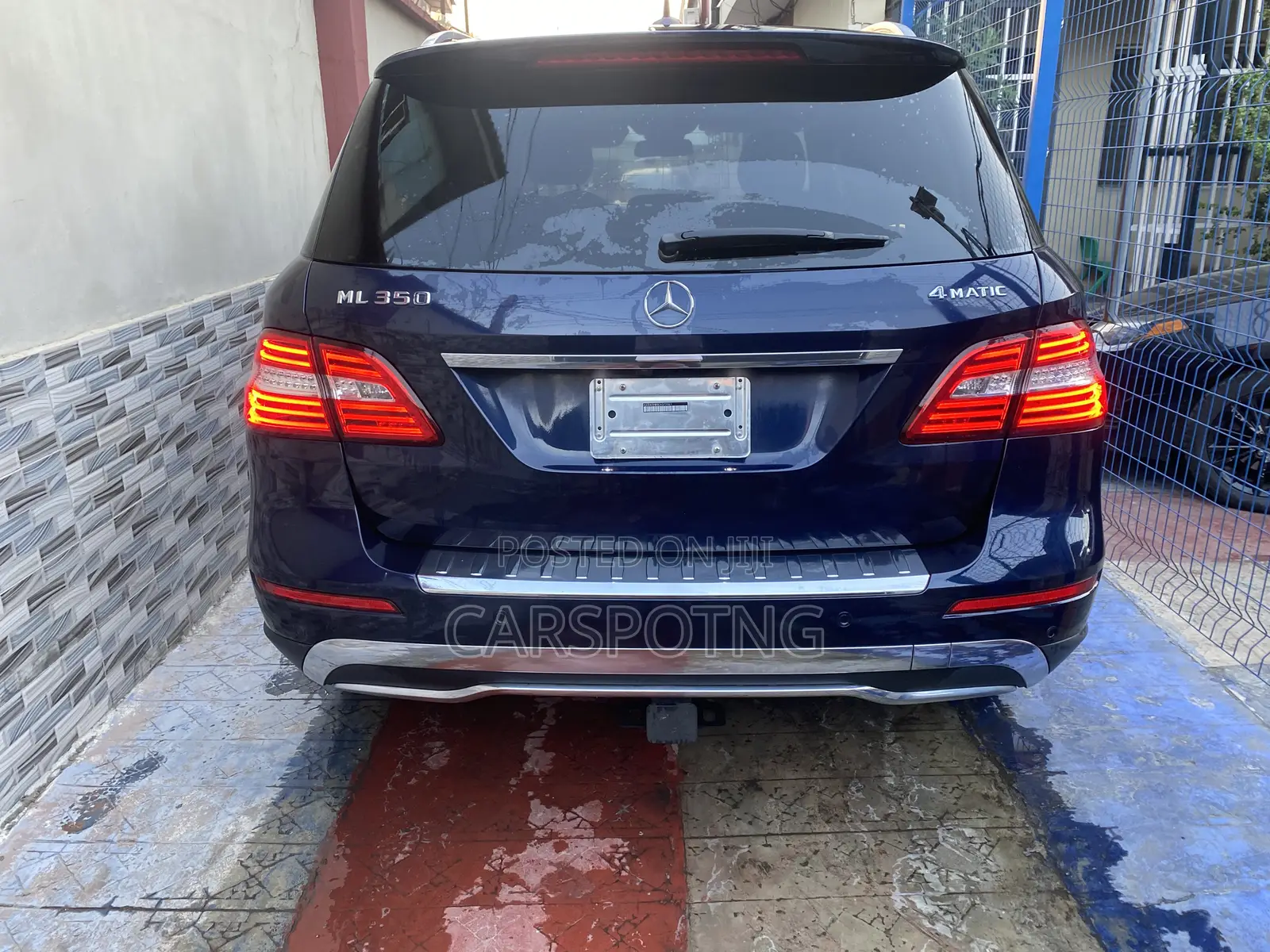 Mercedes-Benz M Class ML350 4MATIC 4dr SUV AWD (3.5L 6cyl 7A) 2014 Blue