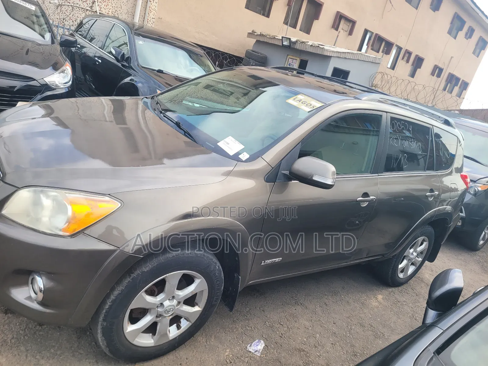 Toyota RAV4 3.5 Limited 4x4 2011 Brown