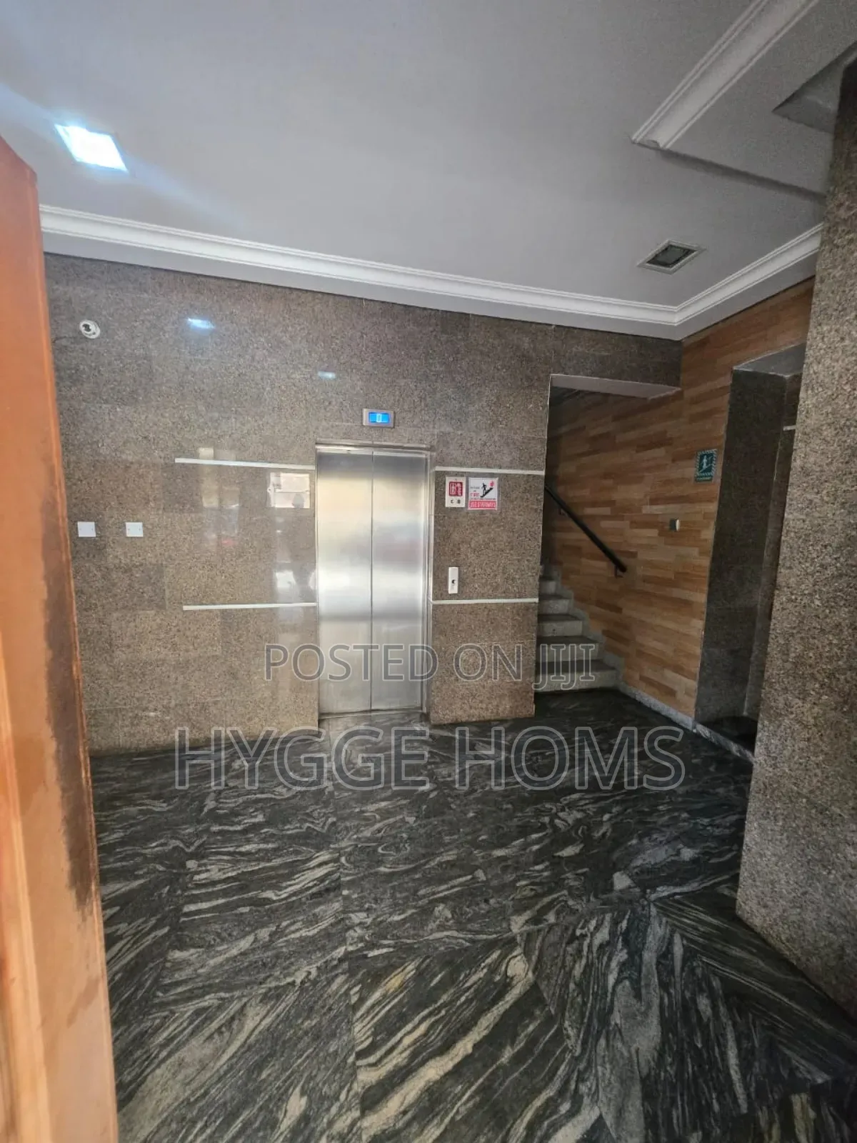 3bdrm Apartment in Oniru Victoria for rent