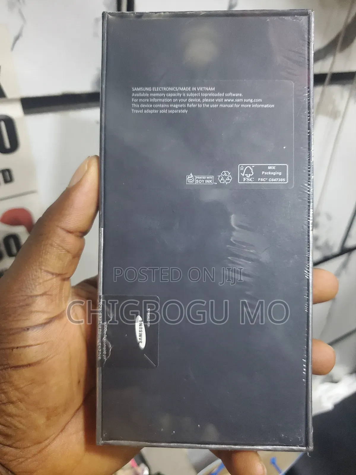 New Samsung Galaxy Z Flip4 256 GB