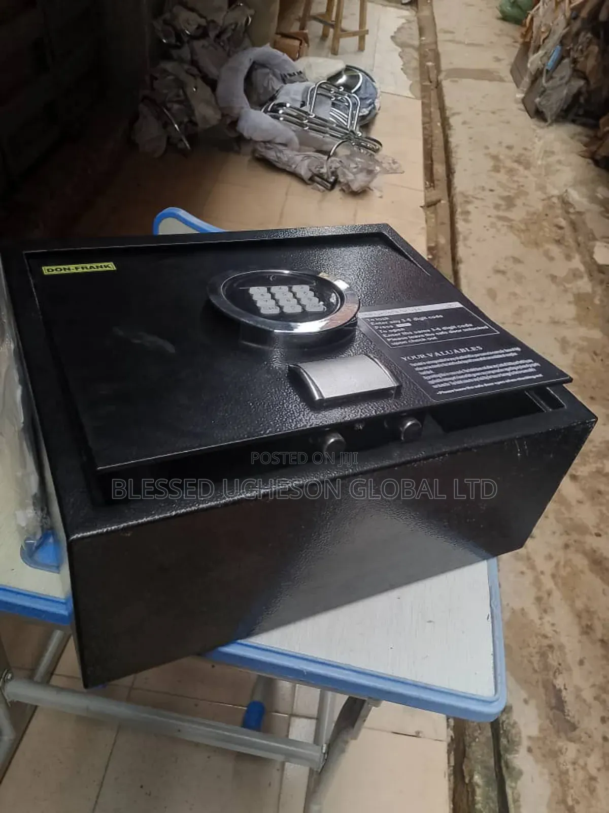 Digital Underground Safe With Master Key ๐