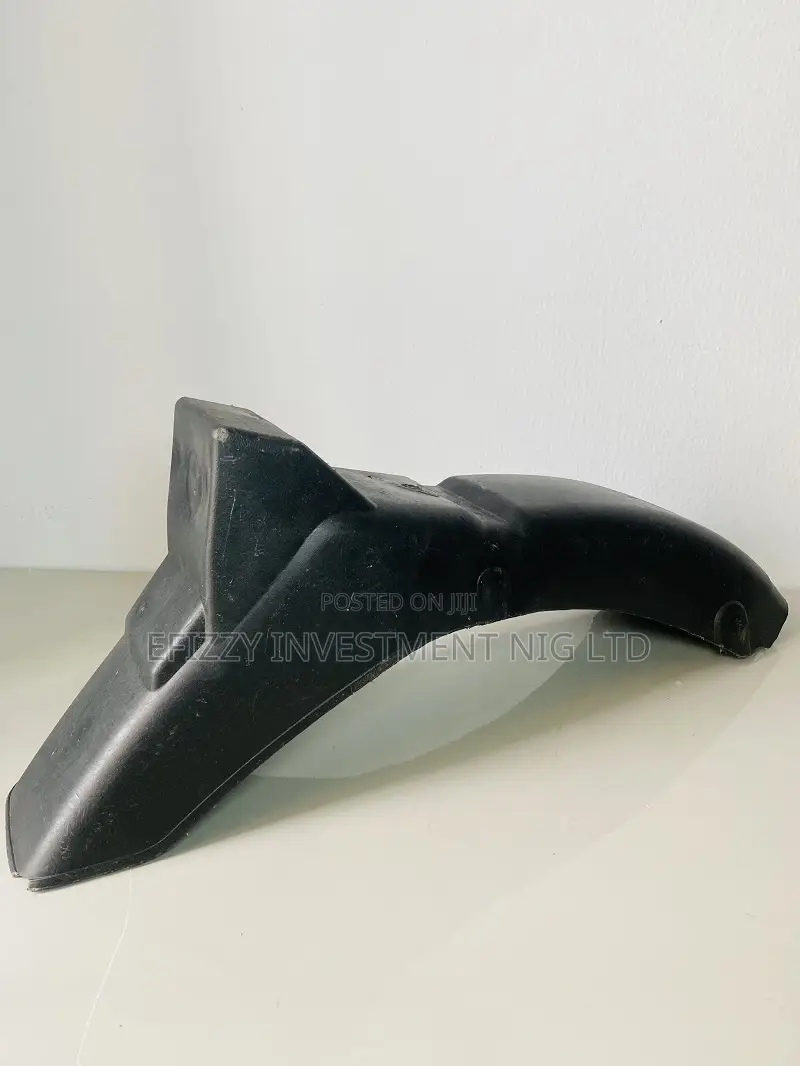 Motorcycle Plastic Pp Rear Fender (Efy063)