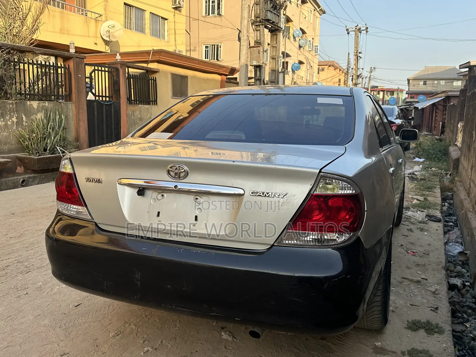 Toyota Camry LE 4dr Sedan (2.4L 4cyl 4A) 2004 Silver
