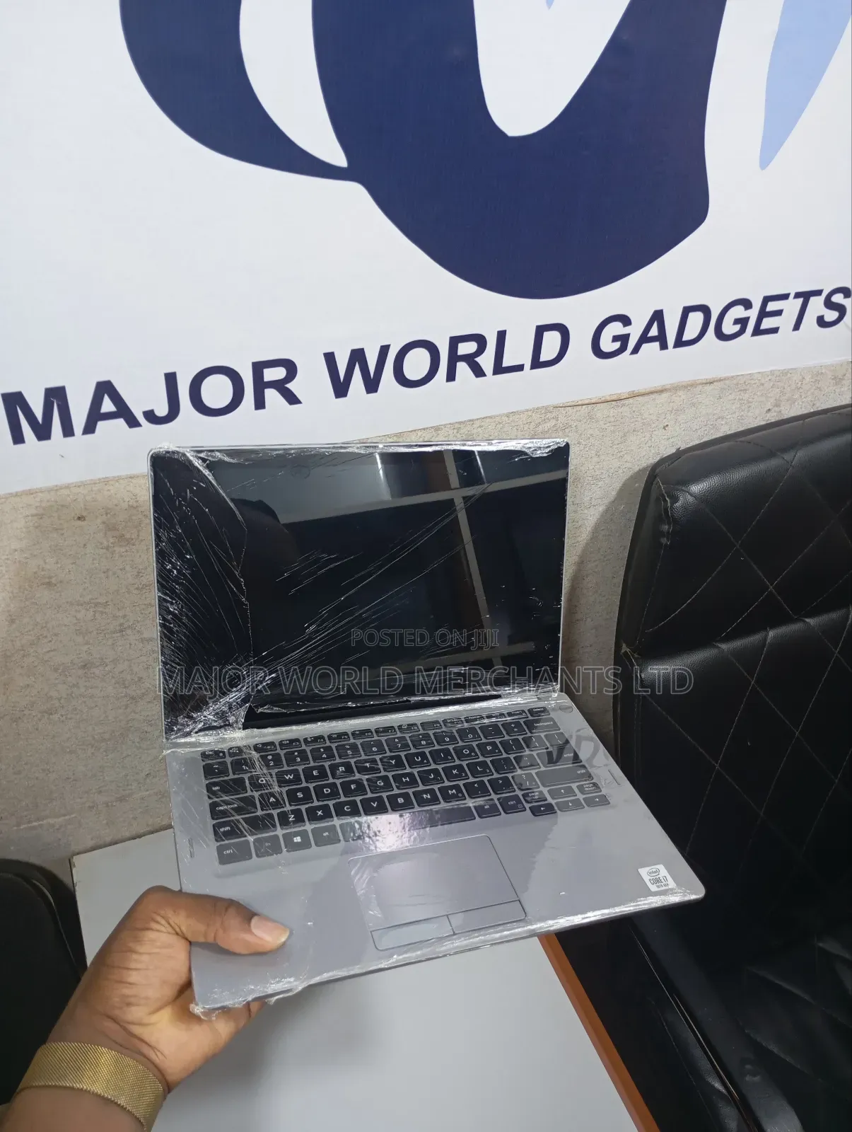Laptop Dell Latitude 5310 16GB Intel Core i7 SSD 256GB
