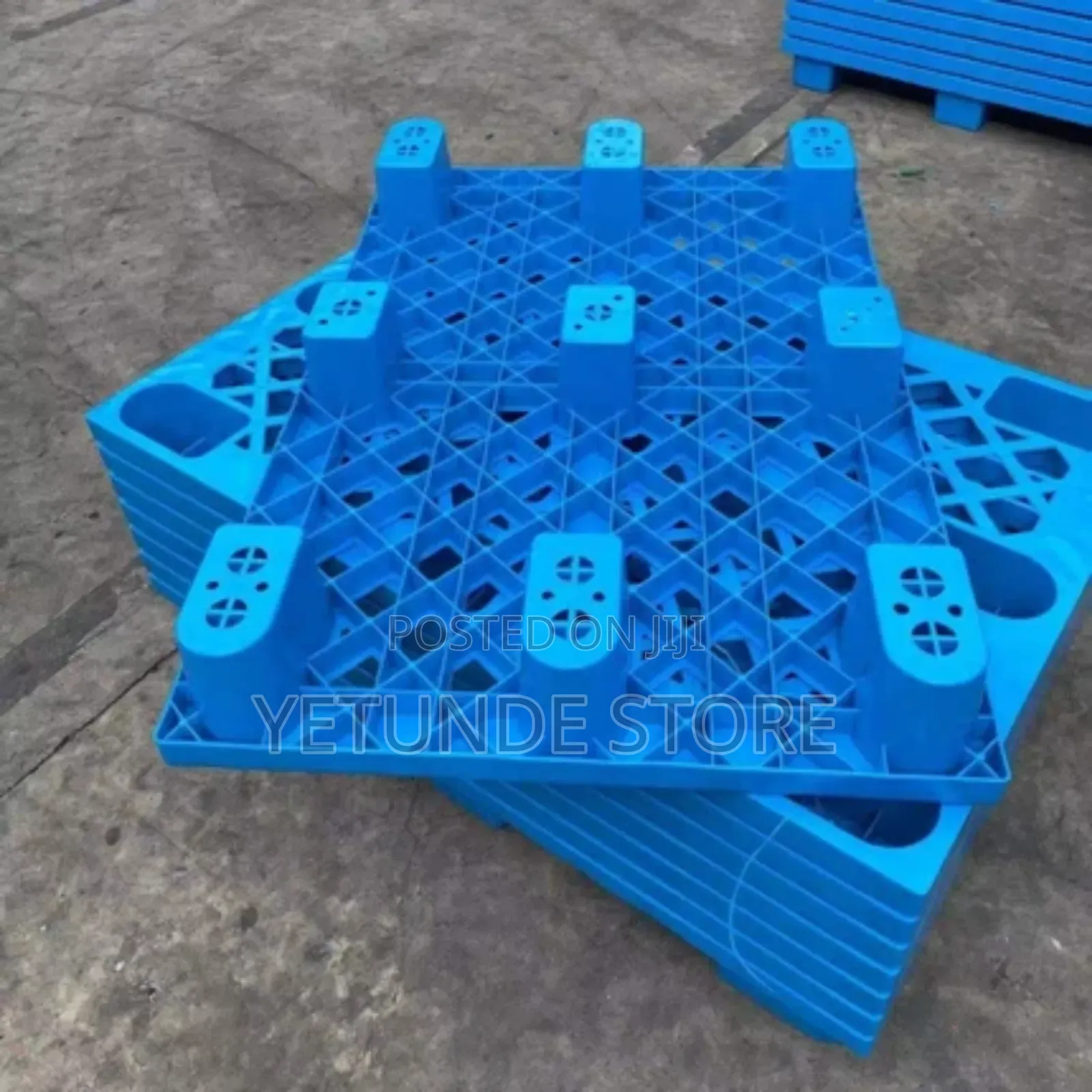 Plastic Pallets I Tons Capacity Plastic Pallets