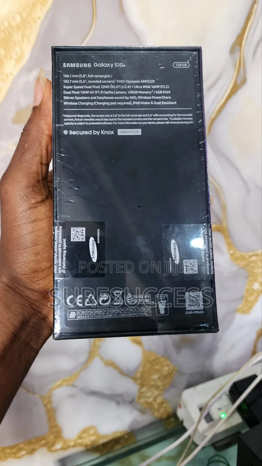 New Samsung Galaxy S10e 128 GB Black