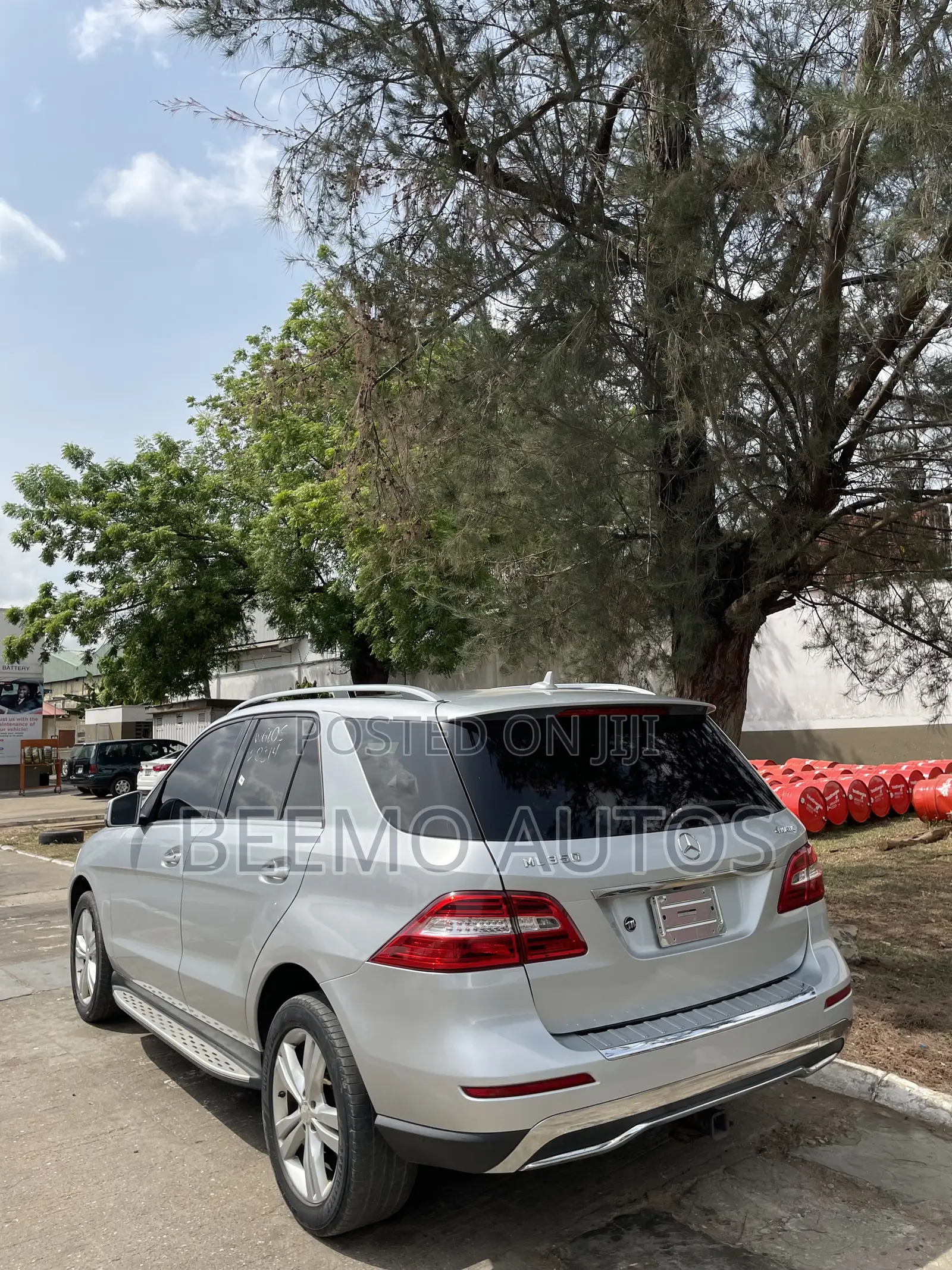 Mercedes-Benz M Class ML350 4MATIC 4dr SUV AWD (3.5L 6cyl 7A) 2014