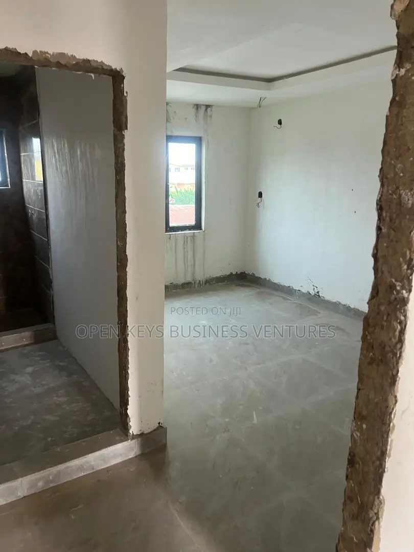 4bdrm Duplex in Majerita Hotel, Adeoyo for sale