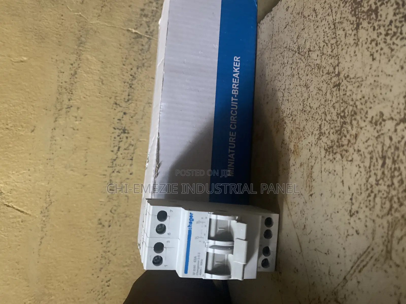 Original 4-Pole Changeover Breaker – Reliable Power Switching