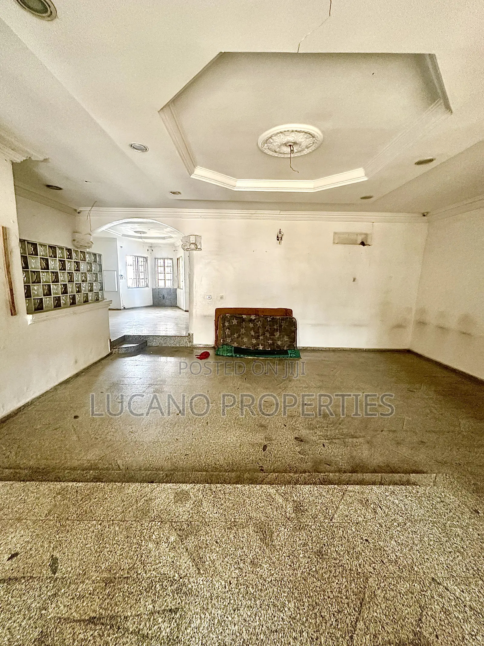 Suitable Space for Restaurant, Lounge, Private Office, Etc