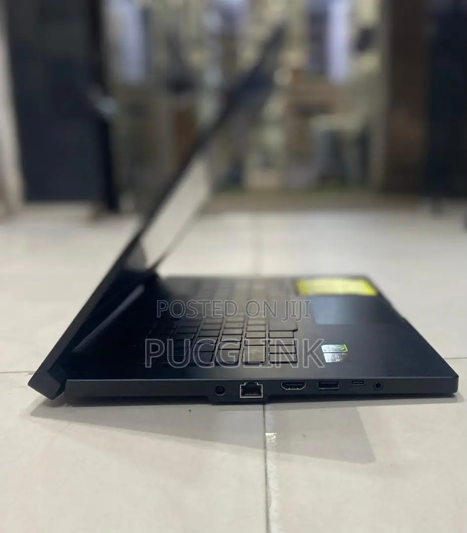 Laptop Asus ROG Zephyrus G15 GA503QR 8GB AMD Ryzen 7 SSD 512GB