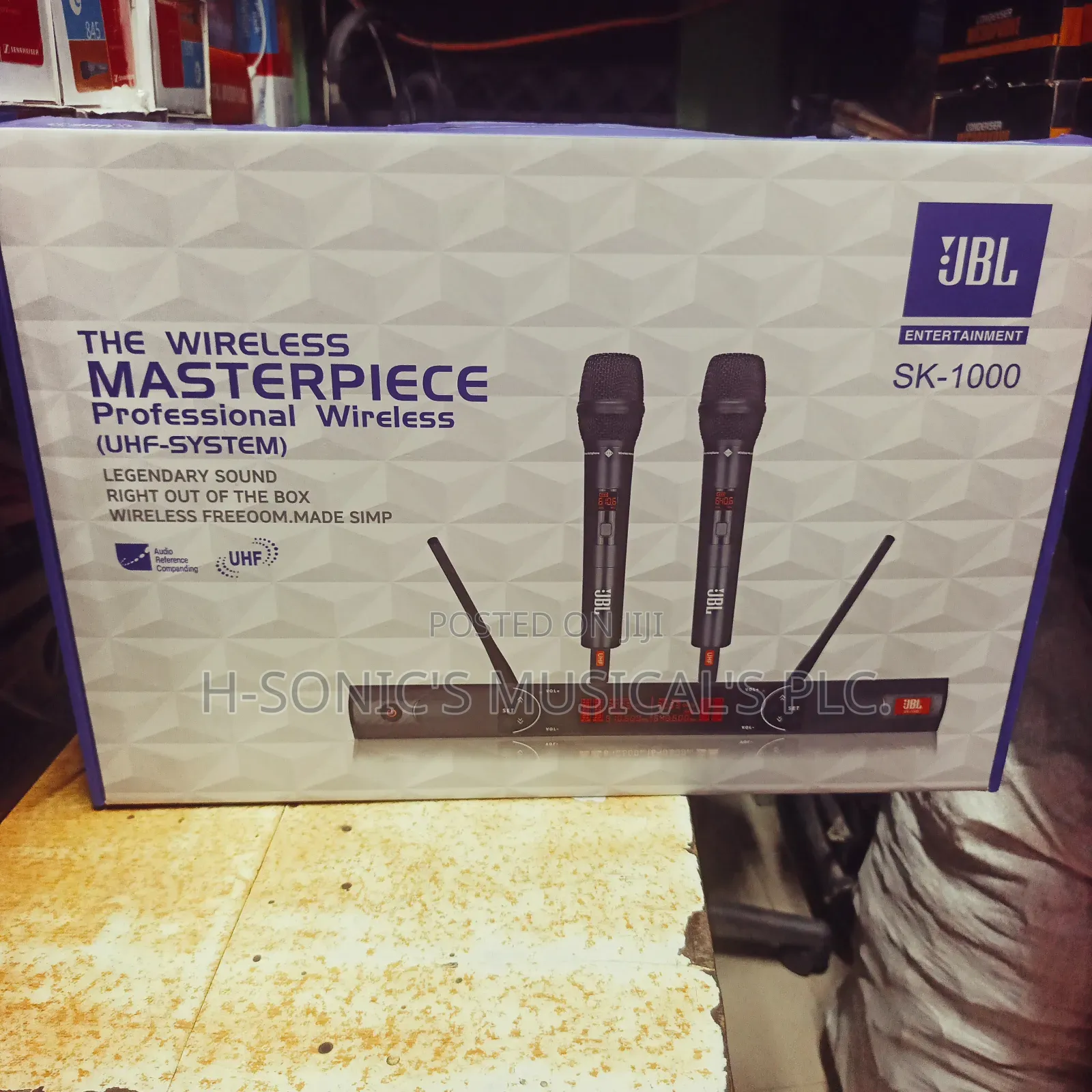 Professional JBL Sk-1000 Wireless Microphone.