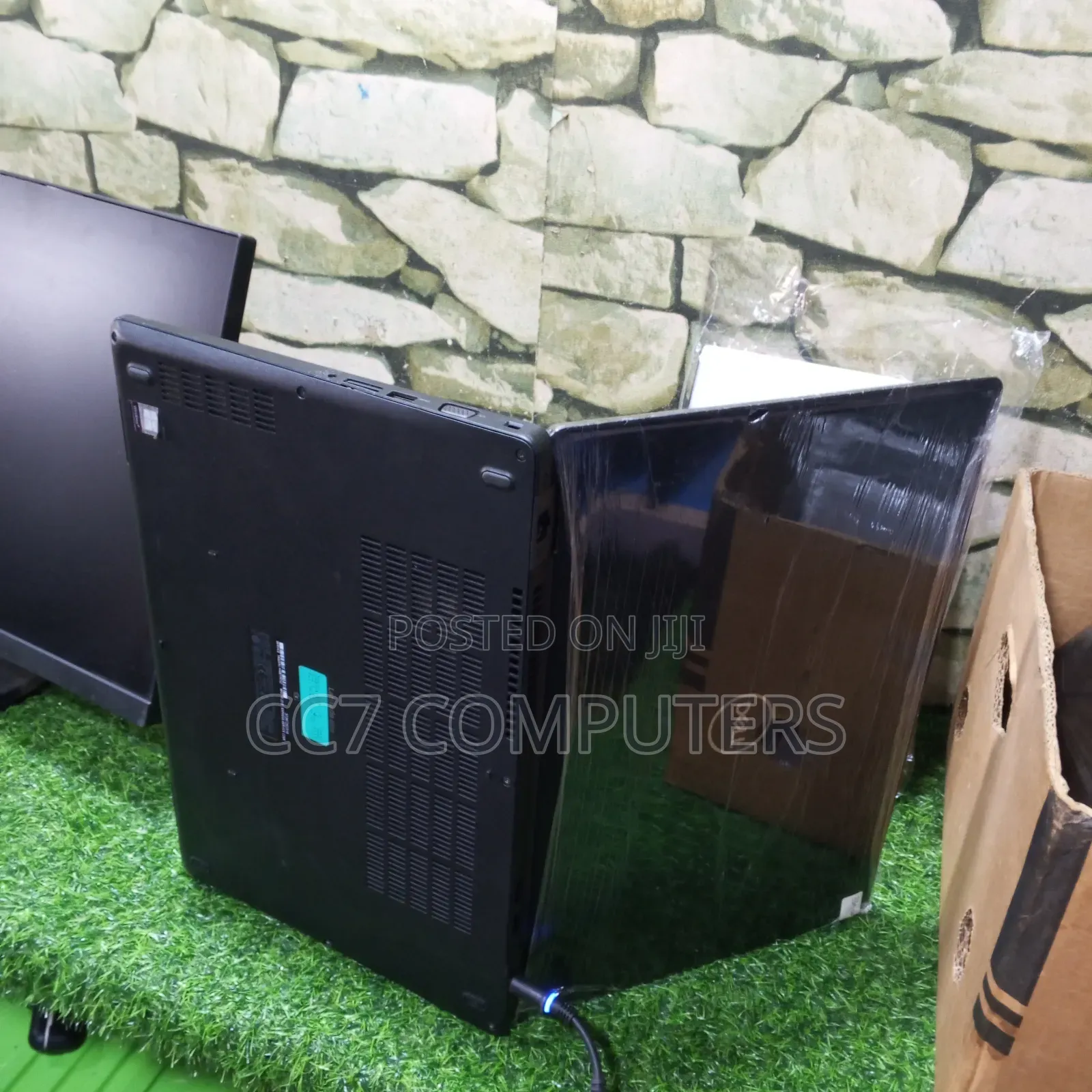 Laptop Dell Latitude 5590 8GB Intel Core i7 SSD 256GB