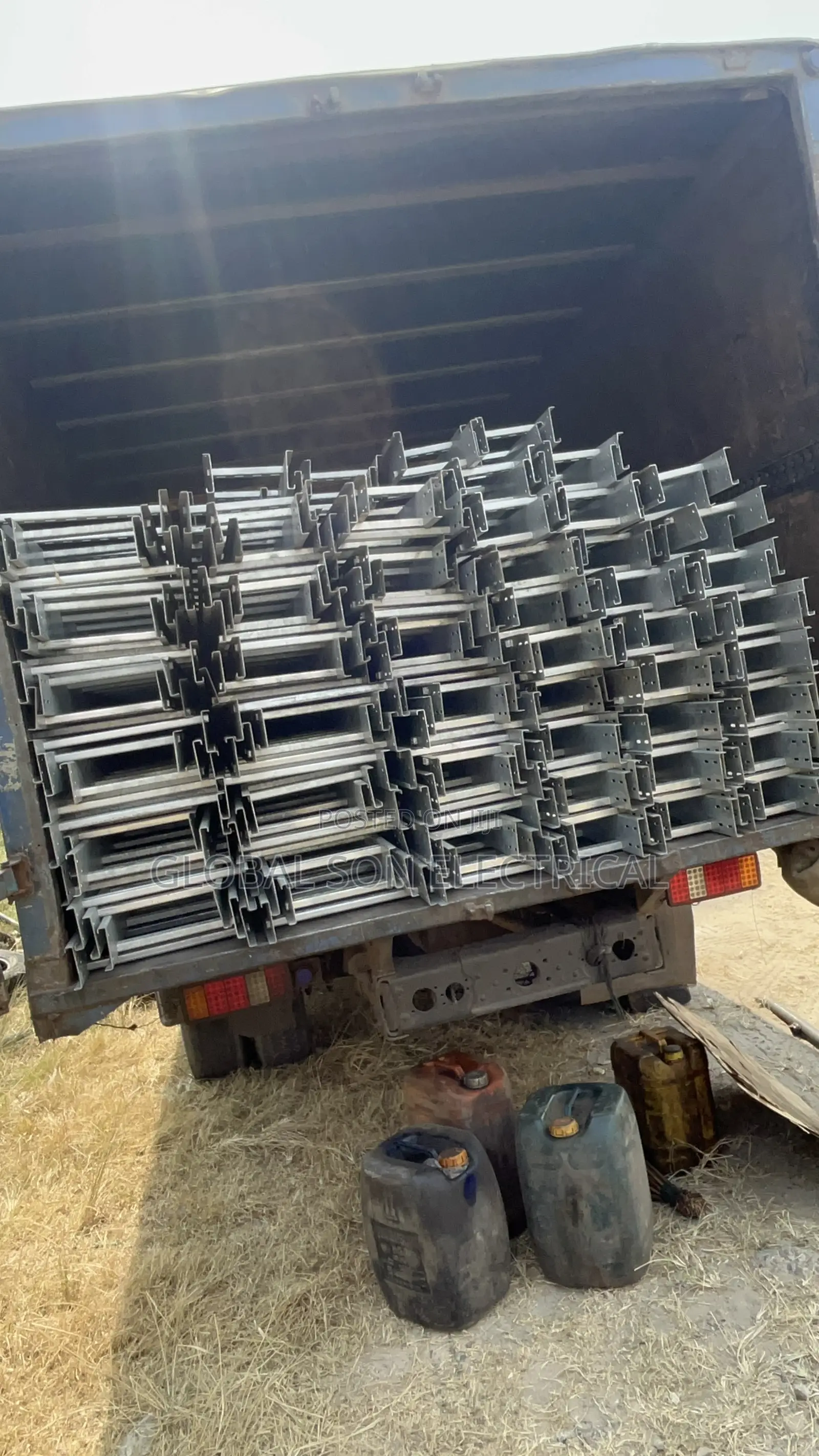 All Size of Hot Dip Cable Ladder Available