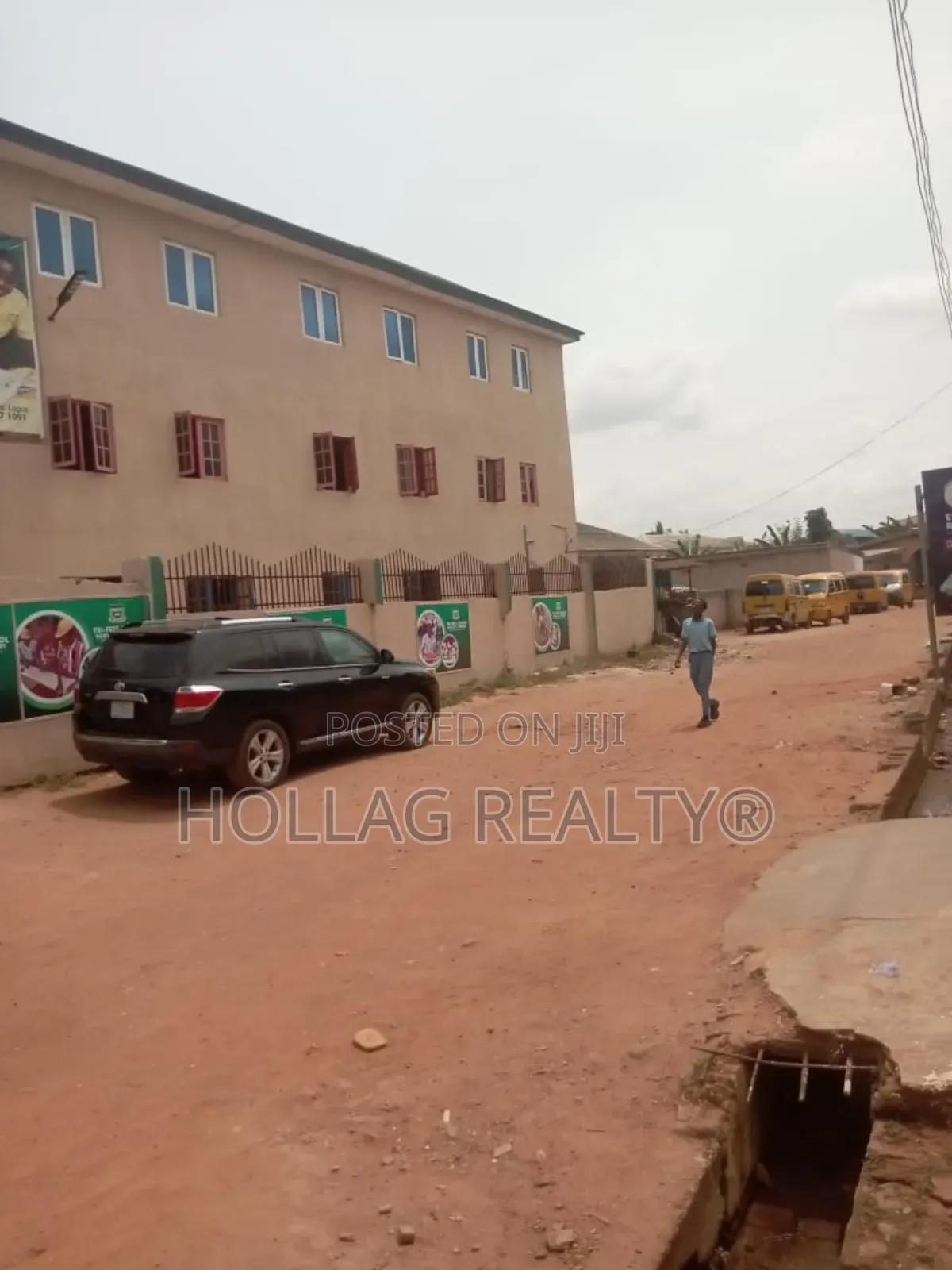 Function School in Ayobo