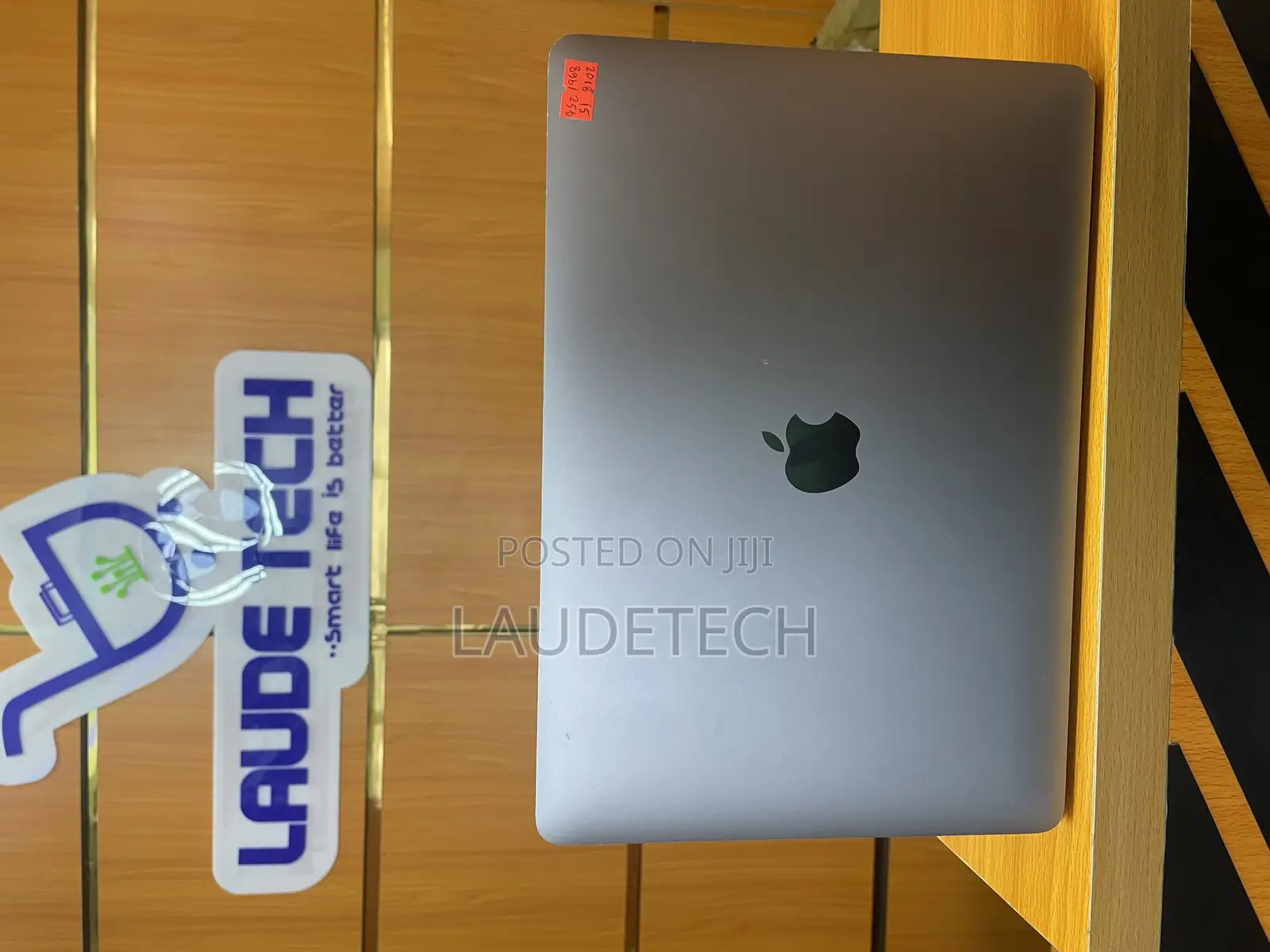 Laptop Apple MacBook Pro 2018 8GB Intel Core i5 SSD 256GB