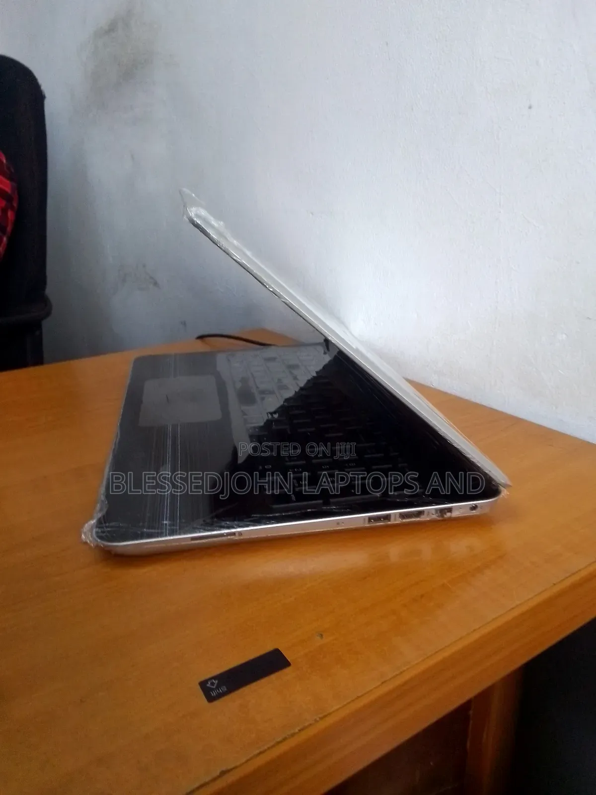 Laptop HP 15 4GB AMD Ryzen 9 SSD 256GB