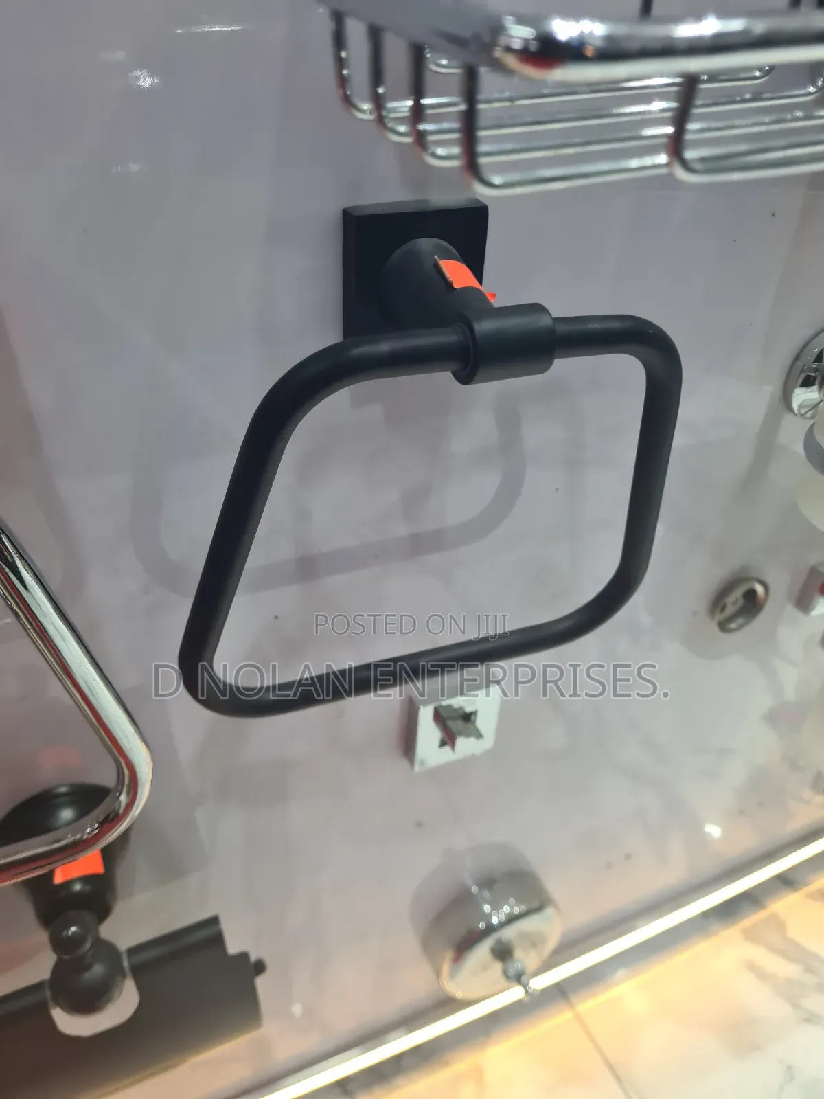 Quality Hand Towel  Hanger