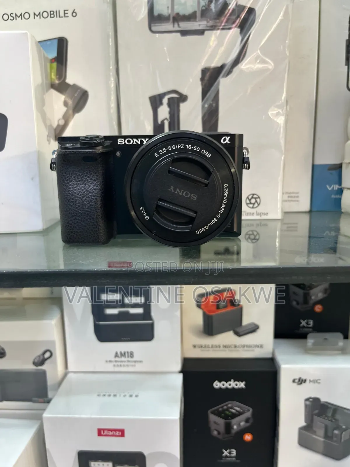Sony A6000 With Lens 16-50