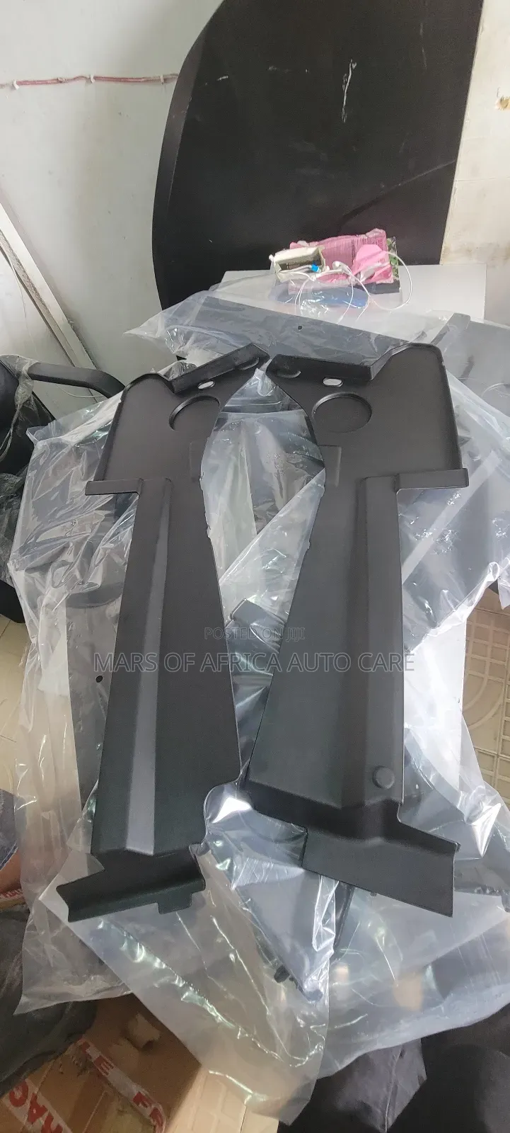 Dodge Challenger Radiator Cover 2020