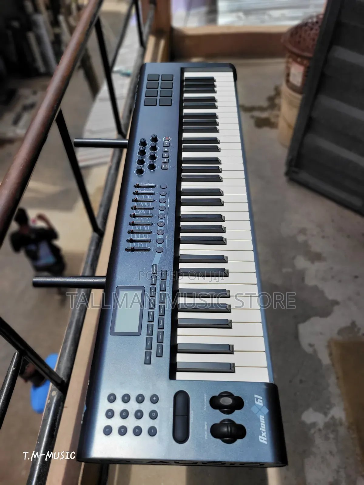 M-Audio Axiom 61