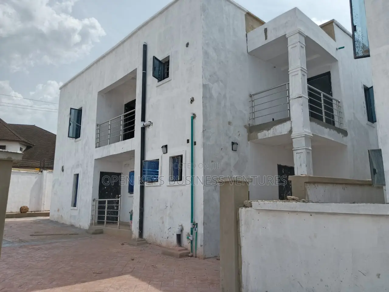 4bdrm Duplex in Adeyi, Old Bodija for sale