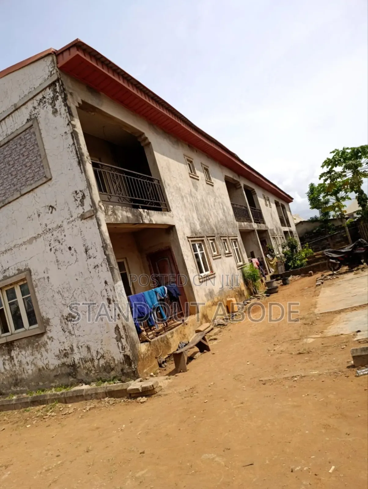 3bdrm Duplex in In A Secure Location, Igando / Ikotun/Igando for sale