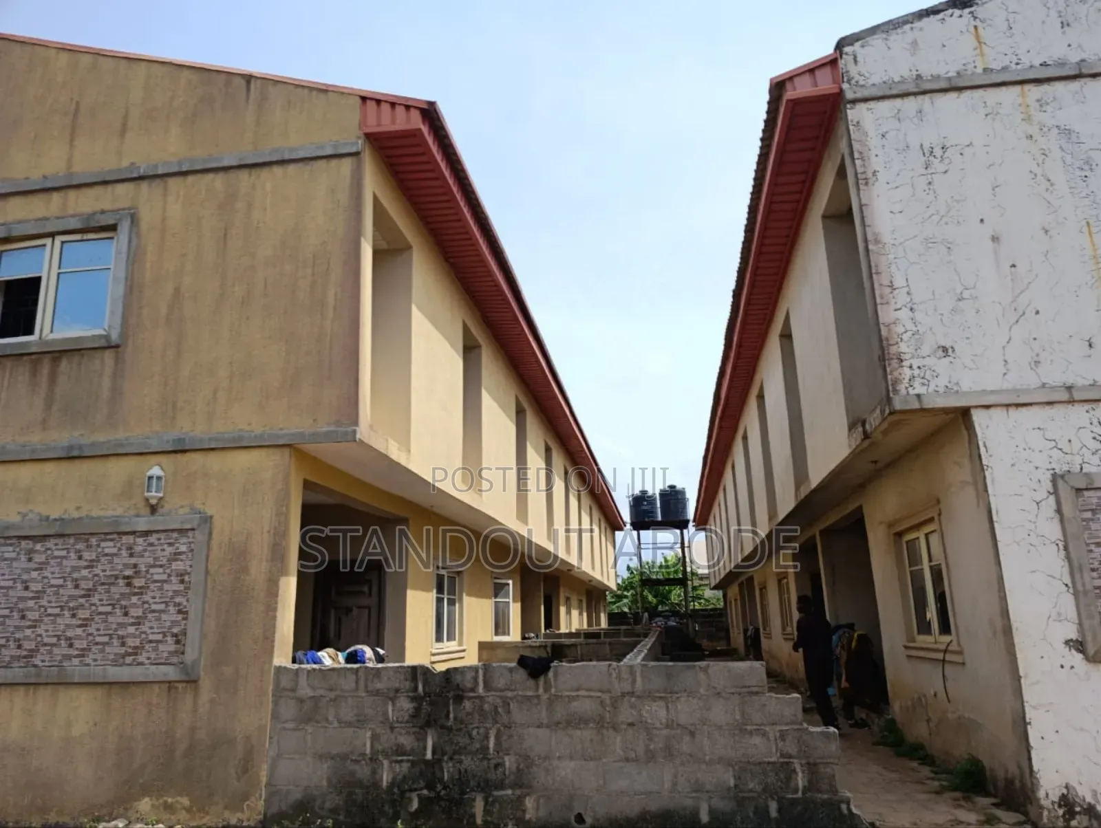 3bdrm Duplex in In A Secure Location, Igando / Ikotun/Igando for sale
