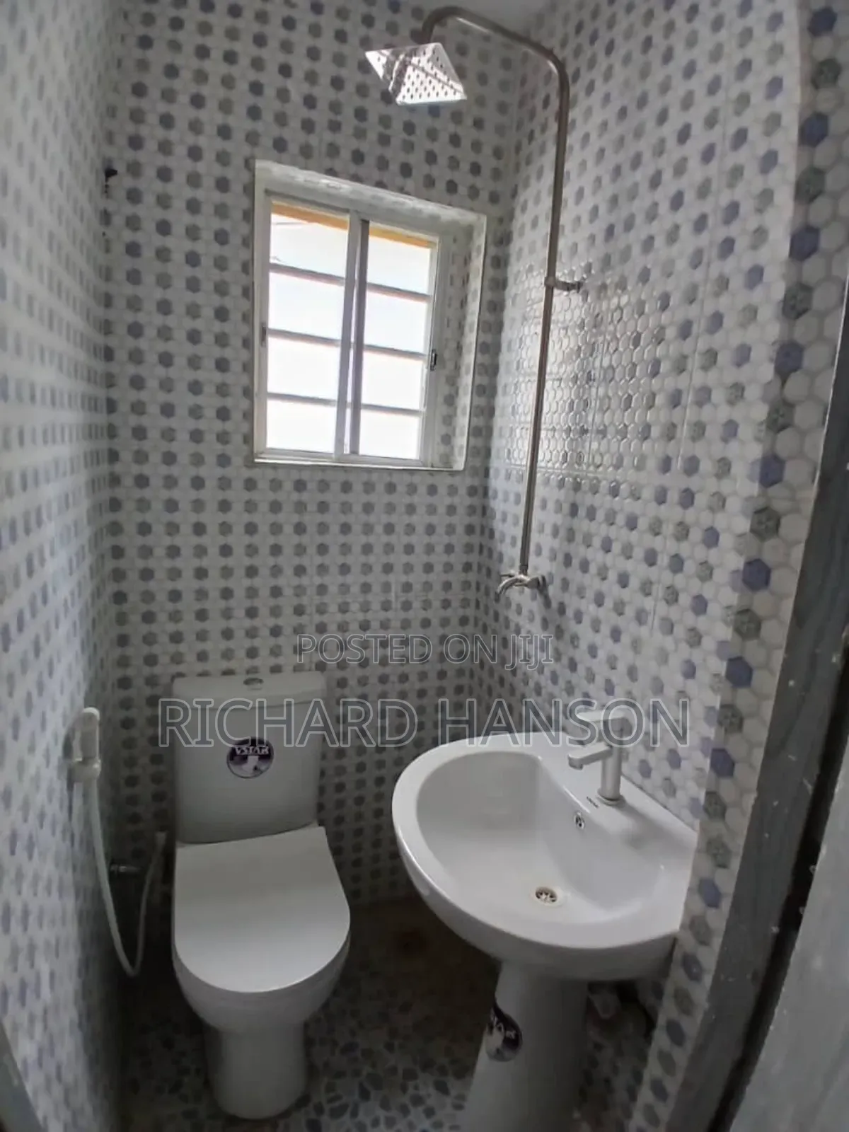 4bdrm Duplex in Oxford, Abijo for rent