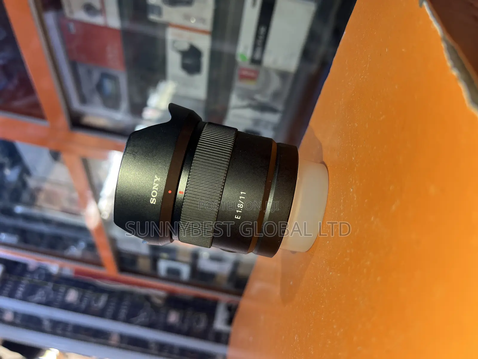 Sony 11mm F1.8